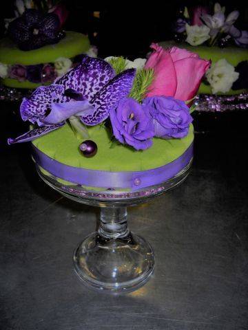 composition violette et verte